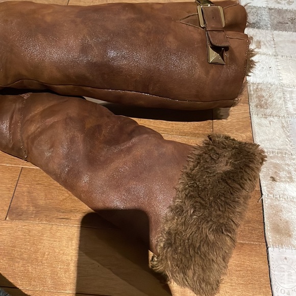 Michael Kors brown boots - Picture 6 of 6